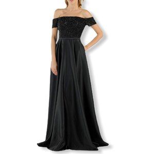 NWT Off Shoulder Beaded ED Young Gown w/ PocketsXS